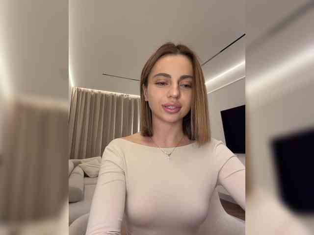 Nataliecroys webcam