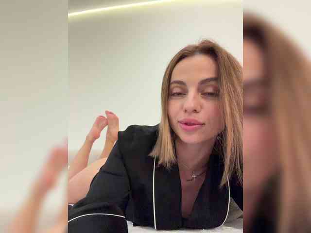 Nataliecroys webcam