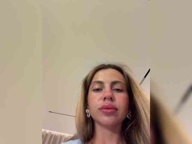 Nataliecroys webcam