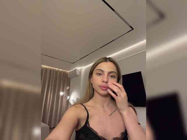 Nataliecroys webcam