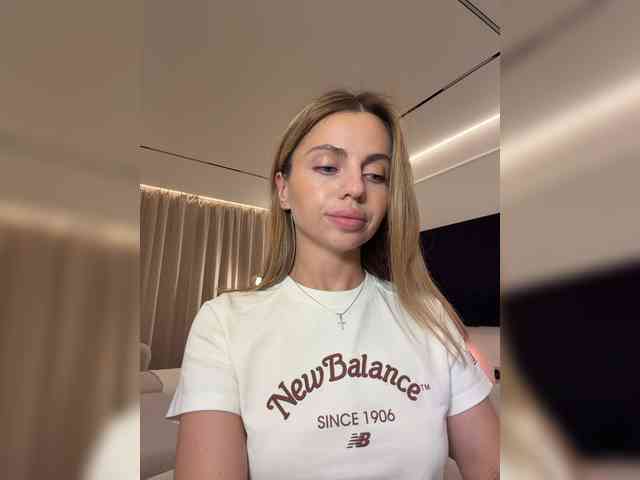 nataliecroys's live room