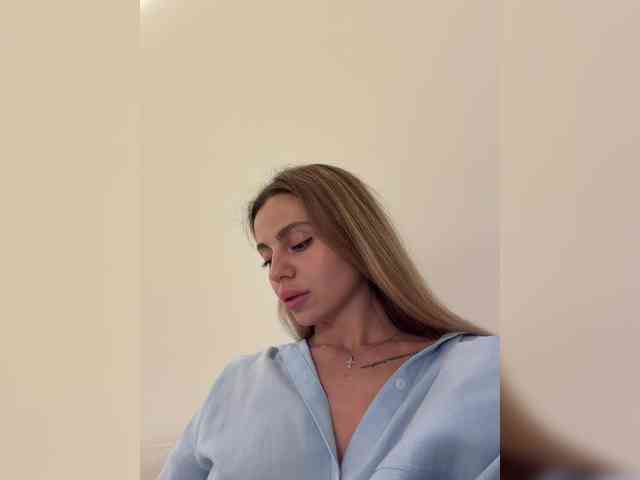 Nataliecroys webcam