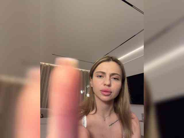Nataliecroys webcam