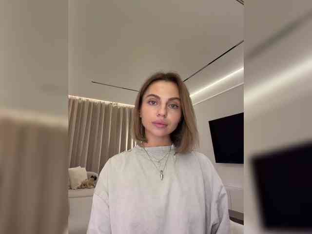 Nataliecroys webcam