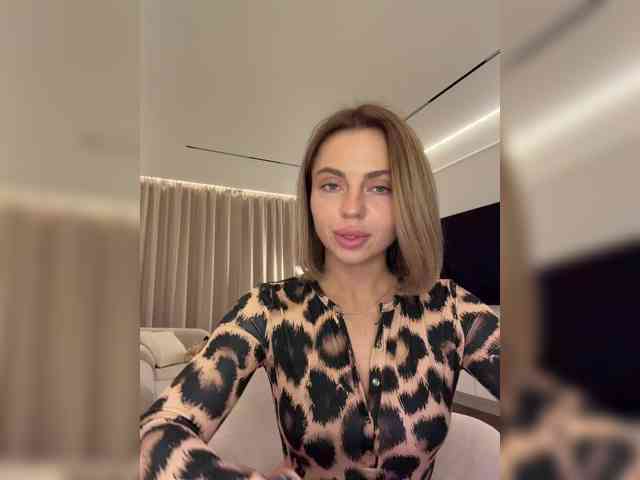 Nataliecroys webcam