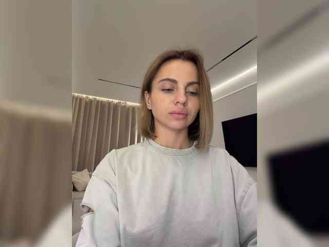Nataliecroys webcam