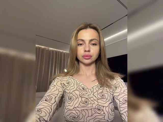 Nataliecroys webcam