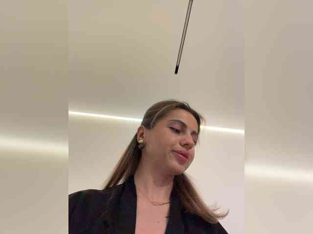 Nataliecroys webcam