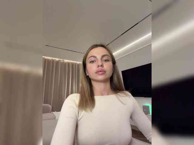 Nataliecroys webcam