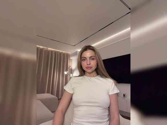 Nataliecroys webcam