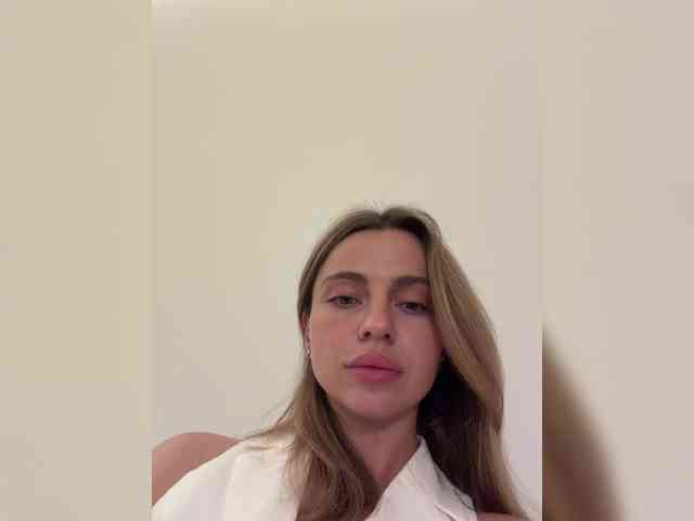 Nataliecroys webcam