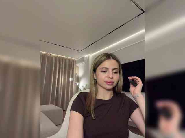 Nataliecroys webcam