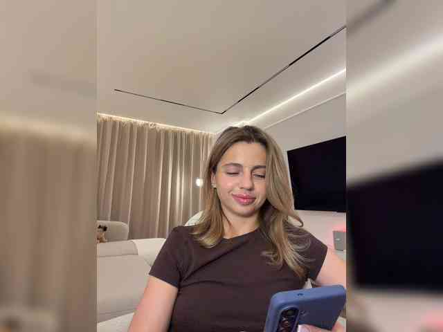 Nataliecroys webcam