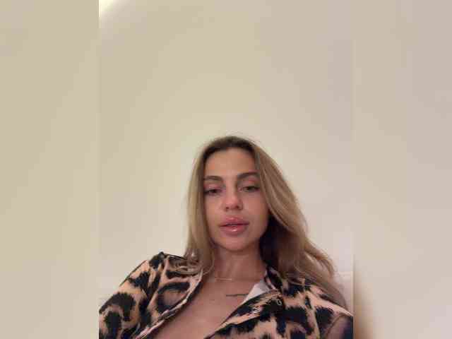 Nataliecroys webcam