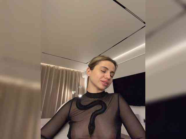 Модель: Nataliecroys