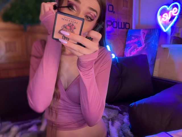 CandyBoom live cam on BongaCams