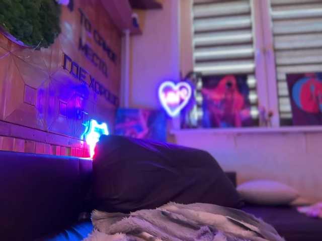 CandyBoom live cam on BongaCams