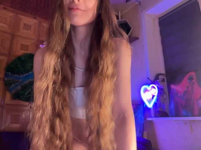 CandyBoom live cam on BongaCams