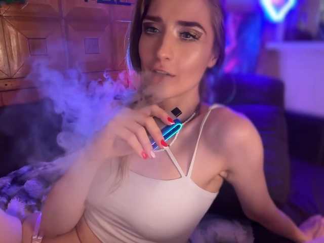 CandyBoom live cam on BongaCams