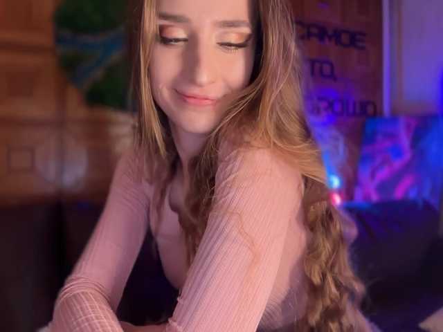 CandyBoom live cam on BongaCams