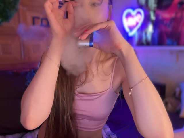 CandyBoom live cam on BongaCams