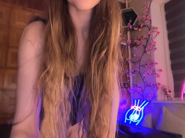 CandyBoom live cam on BongaCams