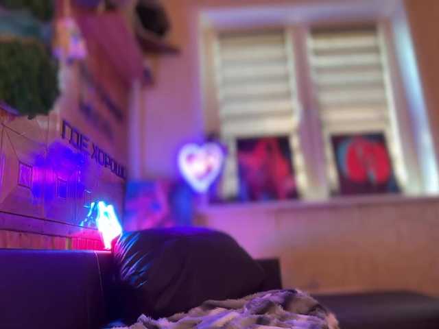 candyboom live sex show