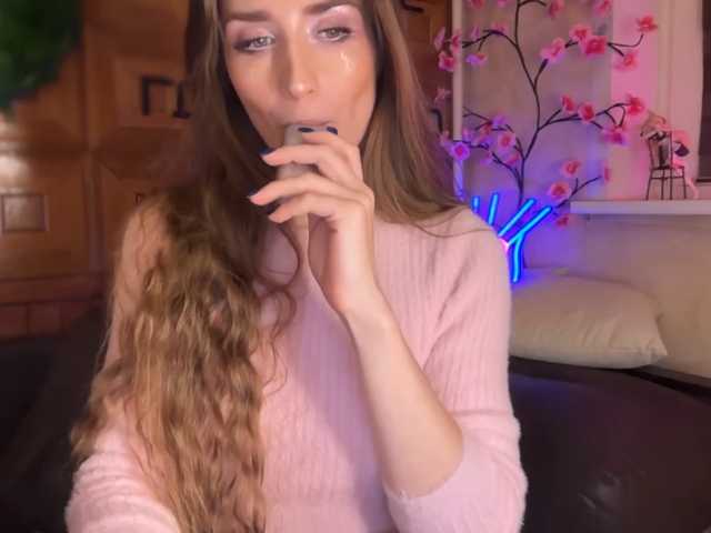 CandyBoom live cam on BongaCams