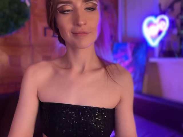 CandyBoom live cam on BongaCams