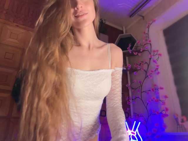 CandyBoom live cam on BongaCams