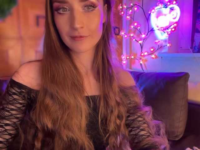 SweetyMeow live cam preview