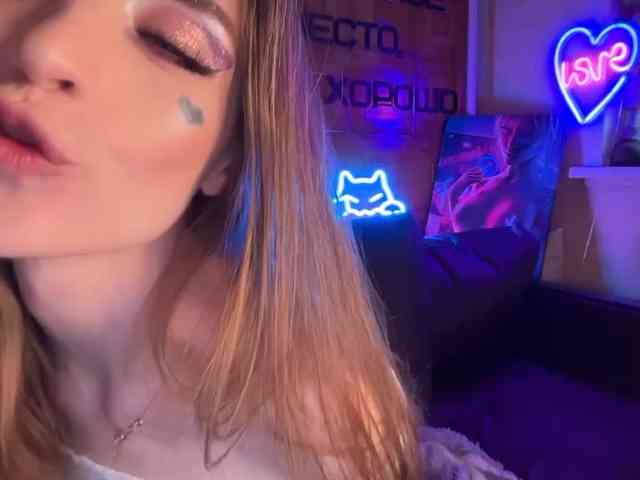 SweetyMeow webcam
