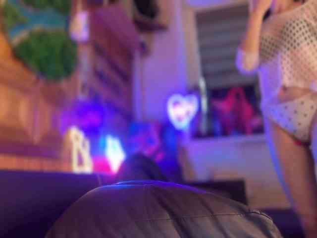 SweetyMeow webcam