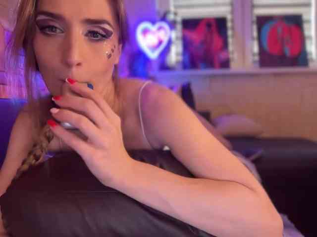 SweetyMeow webcam