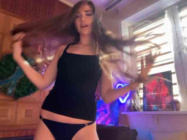 SweetyMeow webcam