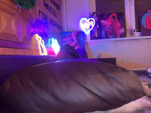 SweetyMeow webcam
