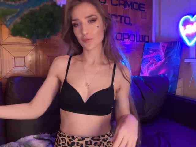 SweetyMeow webcam