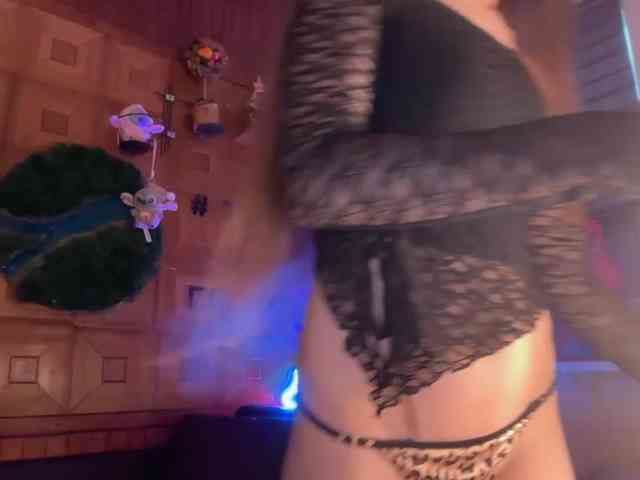 SweetyMeow webcam