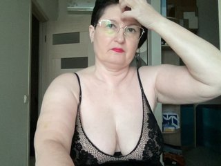 HotMilfPussy Porn Show