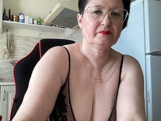 HotMilfPussy Porn Show