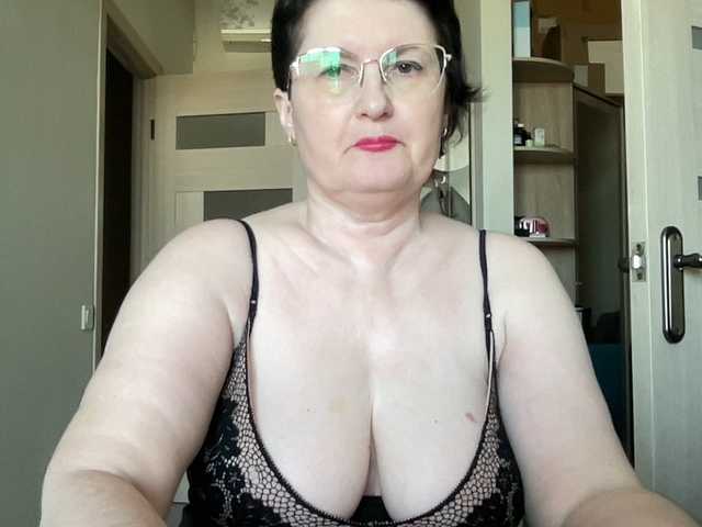 HotMilfPussy