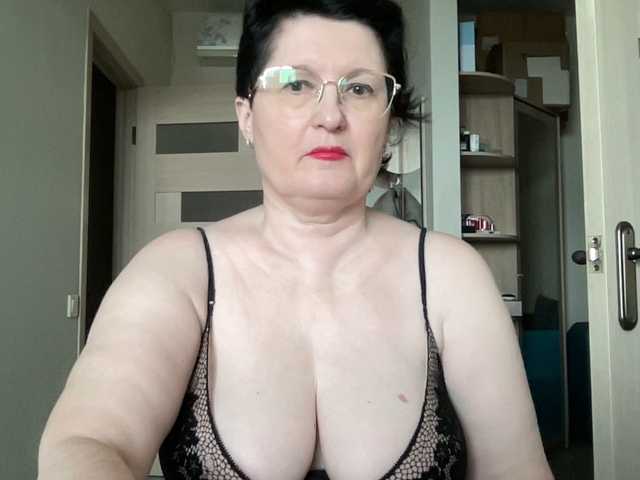 HotMilfPussy