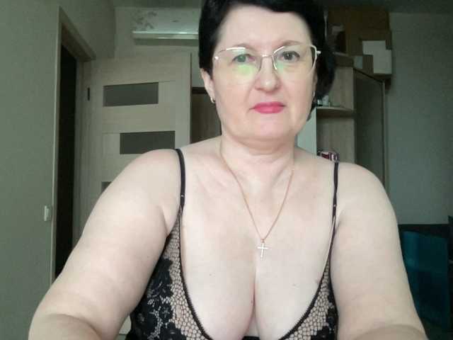 HotMilfPussy live cam preview