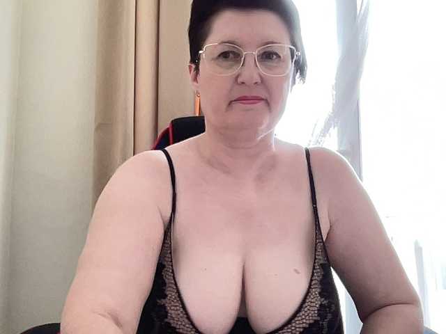 HotMilfPussy live webcam show