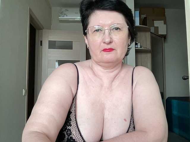 HotMilfPussy live cam preview