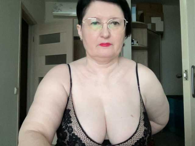HotMilfPussy live cam
