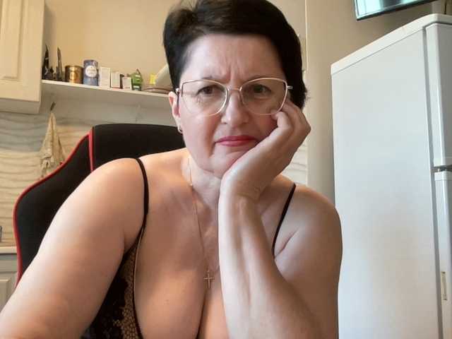 в попе у HotMilfPussy