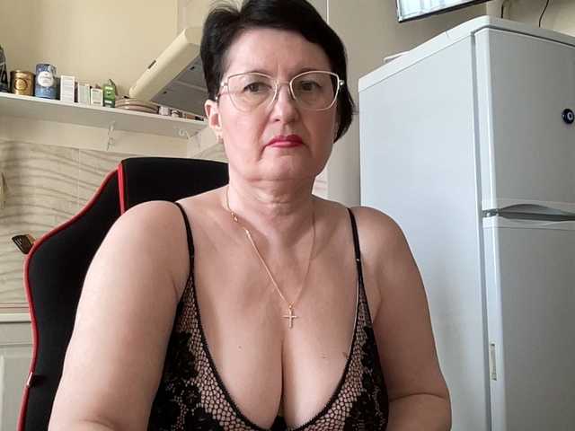 HotMilfPussy live cam