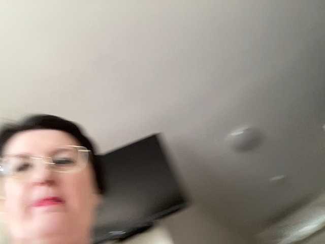 HotMilfPussy live cam on BongaCams