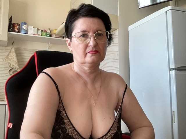 hotmilfpussy live sex show